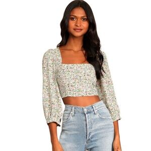 Lulus Womens Even Sweeter Floral Print Crop Top Size M 3/4 Sleeve White NWT